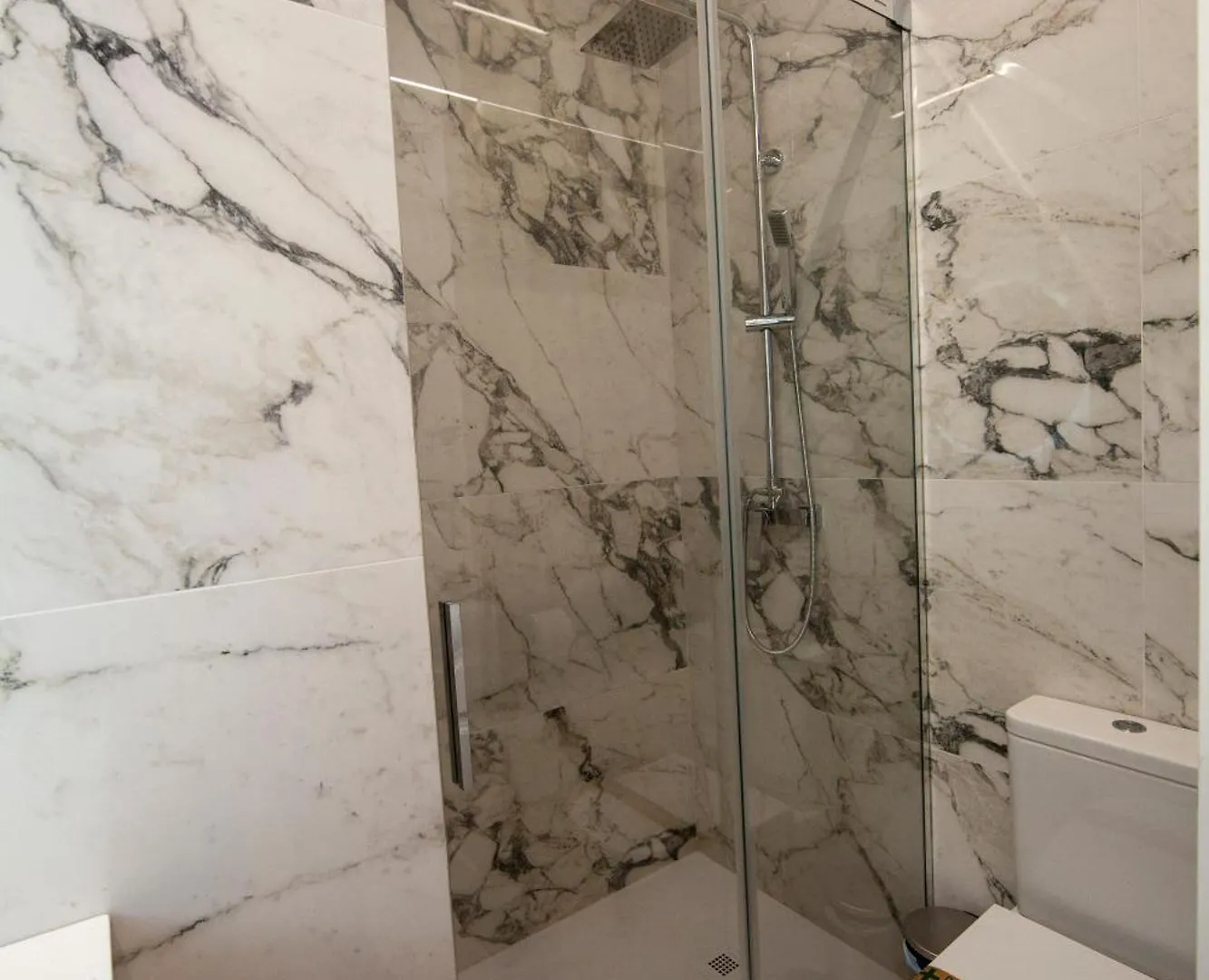 Pries Homes - Center Beach Malaga